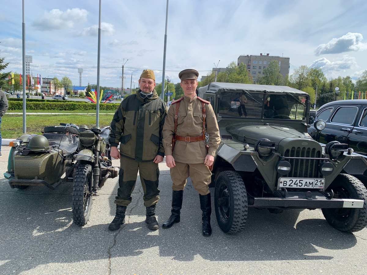 Парадным строем. В Новочебоксарске состоялся автопробег в честь Дня Победы  | 16.05.2024 | Чебоксары - БезФормата