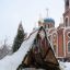 Рождественский вертеп, сооруженный на территории Собора, напоминает православным о событии, без преувеличения изменившем мир. Фото Екатерины ШВАРГИНОЙ