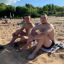 Андрею (на преднем плане) и Сергею пляж нравится, посещают его регулярно.