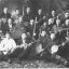 Матвей Филиппов (в среднем ряду второй слева) создал не только ансамбль народных инструментов, но и все инструменты для него. Он научился играть на них сам, а потом и односельчан обучил.