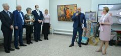 В КВЦ «Радуга» открылась персональная выставка Станислава Воронова «Наш Крым» Выставка 