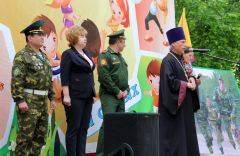 Торжественное мероприятие в честь Дня пограничника состоялось в Ельниковской роще День пограничника 