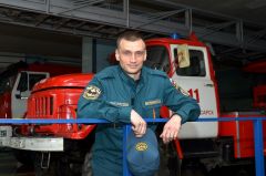 Начальник караула ПЧ-11 Сергей Масленников“Соображать следует быстро...”