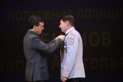 В Чебоксарах в театре оперы и балета чествовали стражей порядка  День полиции 
