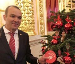 1_2.jpgМихаил Игнатьев исполнит новогоднее желание мальчика из Новочебоксарска