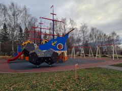 В Новочебоксарске завершаются работы по благоустройству общественного пространства Детский городок 