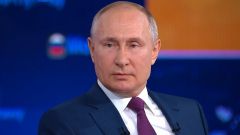 Владимир ПутинВладимир Путин призвал выплатить пенсионерам по 10 тысяч рублей Меры господдержки 