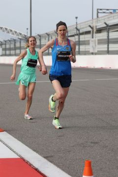 Алина Прокопьева стала новой чемпионкой России по марафонскому бегу марафон 