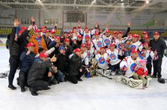 Фото автора«ТУС» - чемпион Чувашии сезона 2014-2015 гг хоккей 