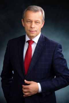 Андрей Юрьевич Александров, ректор ЧГУЧастные объявления за 22 мая 2024 года