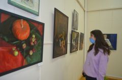Начинающие творцы. В Новочебоксарске открылась III молодежная выставка Выставка III молодежная выставка 