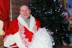 Фото Марии СМИРНОВОЙВалентин ГУЩИН: Здравствуйте, Деда Мороза звали? Дед Мороз 
