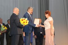 «Химпром» ценит вклад каждого работника Химпром день химика 