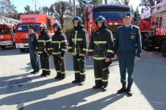 Ключи от новой техники вручили пожарным Чебоксар и Новочебоксарска День пожарной охраны России 