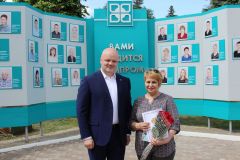 Новые имена и портреты украсили Доску почета «Химпрома» Химпром 