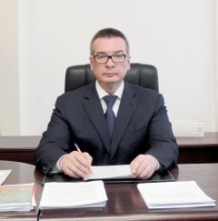 Глава администрации Новочебоксарска Павел Семенов Павел Семенов:  Живу всеми проблемами города