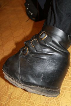 Фото автораКто сошьет ботиночки по ноге? протез Валерий Юнин 