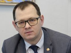 Виктор КОЧЕТКОВ,  руководитель Госжилинспекции ЧРХимеры красивой жизни