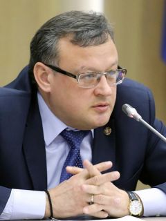 Министр финансов Чувашии Михаил Ноздряков.Пора заделать бреши