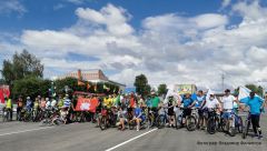 Общее фото в Яльчике.Завершился велопробег на 100 км в честь 100-летия Чувашской автономии  велопробег 100 лет Чувашской автономии 