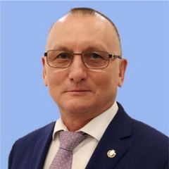 Министр спорта Чувашии Василий ПЕТРОВ.Манеж принимает сильнейших