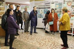 Прибывшие в Чувашию жители Мариуполя посетили музей «Химпрома»Прибывшие в Чувашию жители Мариуполя посетили музей «Химпрома» Химпром 