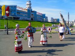 ЧебоксарыЧебоксары вошли в ТОП-10 городов на Волге, популярных у туристов в августе Развитие туризма 