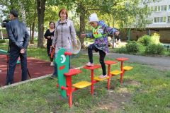 ШагоходЧебоксарская ГЭС подарила особенным малышам спортивную площадку РусГидро 