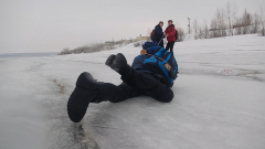 Мальчики помогли Юрию Каргину спасти школьникаПоявились подробности спасения мальчика, ушедшего под лед в Новочебоксарске ГИМС 