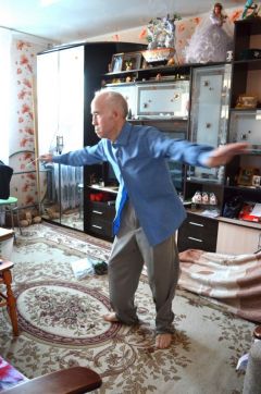 В 82 года он делает 500 оборотов вокруг себя за 15 минут. А вы так сможете? Фото автораНовый этап жизни: выбор за тобой Активное долголетие 