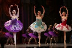 baliet5.jpgВ Чебоксарах открылся XX Международный балетный фестиваль ХХ Международный балетный фестиваль 