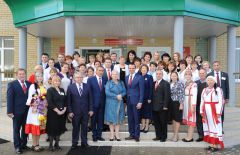 Министр образования России Ольга Васильева посетила деревню Яныши и похвалила местную школу