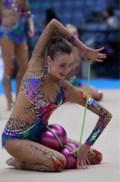 Чебоксарка Евгения Леванова стала чемпионкой мира по художественной гимнастике в составе сборной России  художественная гимнастика 