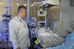 Чебоксарская ГЭС подарила перинатальному центру оборудование для реанимации новорожденных