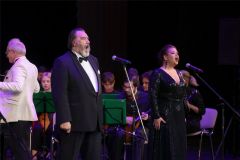В Чувашии состоялся Большой благотворительный концерт «Шедевры русской музыки. Себя не мыслим без России…»