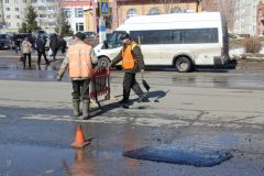  В Новочебоксарске стартовал ямочный ремонт дорог ямочный ремонт дорог 