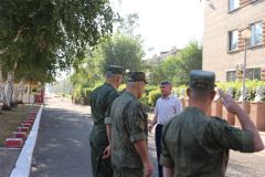 Олег Николаев встретился с добровольцами именного батальона «Атӑл»