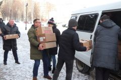  Администрация Новочебоксарска и депутаты горсобрания отправили очередной гуманитарный груз бойцам в зону СВО. СВО помощь мобилизованным 