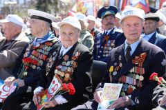 ВетераныОлег Николаев: "Выплаты ко Дню Победы для ветеранов войны по всей республике должны быть одинаковые" Великая Отечественная война 