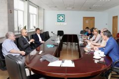 «Химпром» и «Татнефтехиминвест-холдинг» обсудили идеи совместных бизнес-проектов