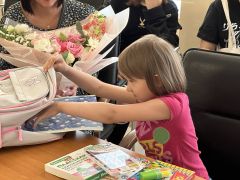 Акция «Собери ребёнка в школу»: Более 55 тысяч детей уже получили школьные наборы от «Единой России» по всей стране Единая Россия 
