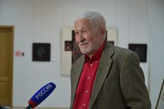 Фото Анны МинеевойЧувашский художник Праски Витти отмечает 80-летие Народный художник Чувашии Праски Витти 