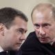 Рейтинги Путина и Медведева упали