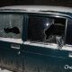 В Новоюжном районе Чебоксар кто-то разбил стекла машин вандализм авто Стекло 