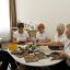 “Серебряные” волонтеры ЦСОН шьют кисеты для бойцов.  Фото Екатерины ШВАРГИНОЙ