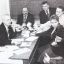 Председатель новочебоксарского Собрания депутатов Юрий Клычков вместе с руководителями постоянных комиссий проводит горячую линию в газете “Грани”. 2007 год.