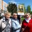 Елена ПАВЛОВА (в центре) с сестрами