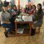 Волонтеры благотворительного клуба “28 петель” в Чебоксарах вяжут вещи и терапевтические игрушки из натуральной пряжи для недоношенных детей и передают их в дар перинатальным центрам Чебоксар и Новочебоксарска. Фото автора