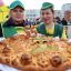 Самый большой пирог “Юбилейный” весит 2,5 килограмма!  Фото Никиты Павлова
