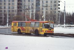 1065.jpgПо зимнему расписанию  больше троллейбусов троллейбус Резонанс 